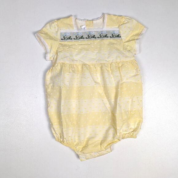 Dondolo Bubble Romper Yellow Buttercup Swiss Dot Girls Sz 2 Lace Preppy Boutique - Picture 1 of 6